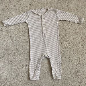 Quincy Mae romper 3-6 months